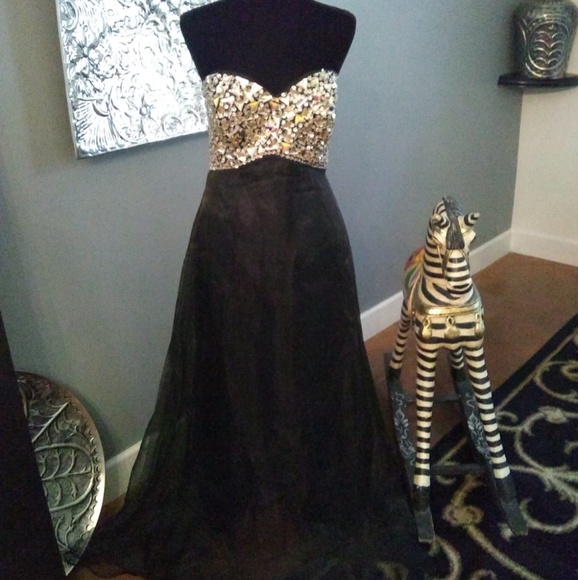 GK Dresses & Skirts - Dress